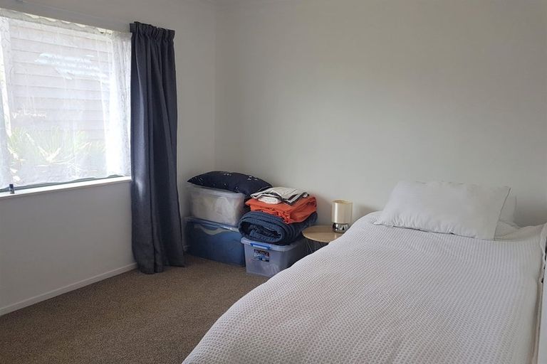 Photo of property in 152 One Tree Point Road, One Tree Point, 0118