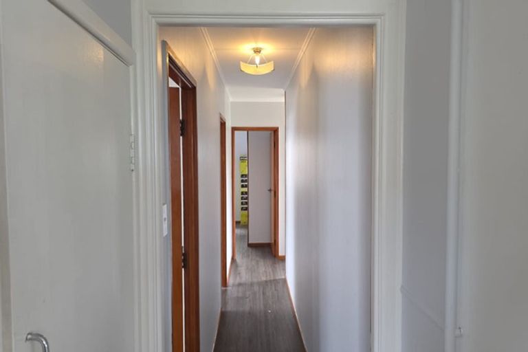 Photo of property in 84 Glendene Avenue, Glendene, Auckland, 0602
