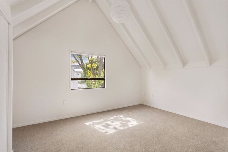 Photo of property in 1/99 Mandeville Street, Riccarton, Christchurch, 8011