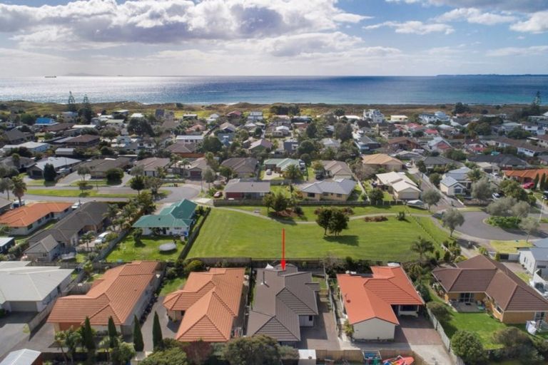 Photo of property in 52 Corinth Grove, Papamoa Beach, Papamoa, 3118