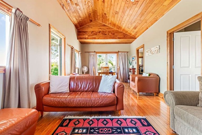 Photo of property in 225 Turkey Flat Road, Te Kopuru, 0391