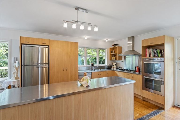 Photo of property in 46 Whitby Street, Burnside, Christchurch, 8053