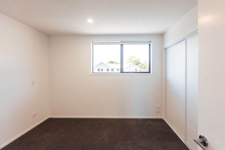 Photo of property in 5/12 Matata Place, Dallington, Christchurch, 8061