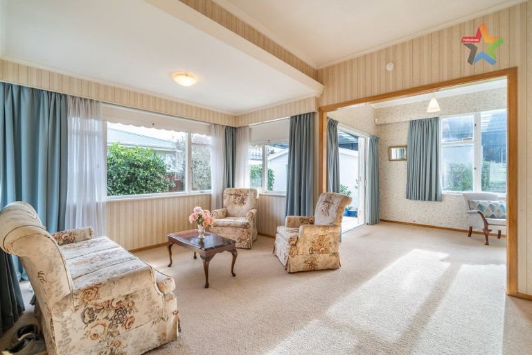 Photo of property in 221 Taita Drive, Avalon, Lower Hutt, 5011