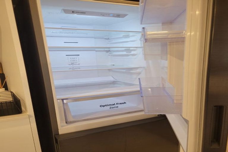 Photo of property in 16 Kutukutu Street, Takanini, 2112