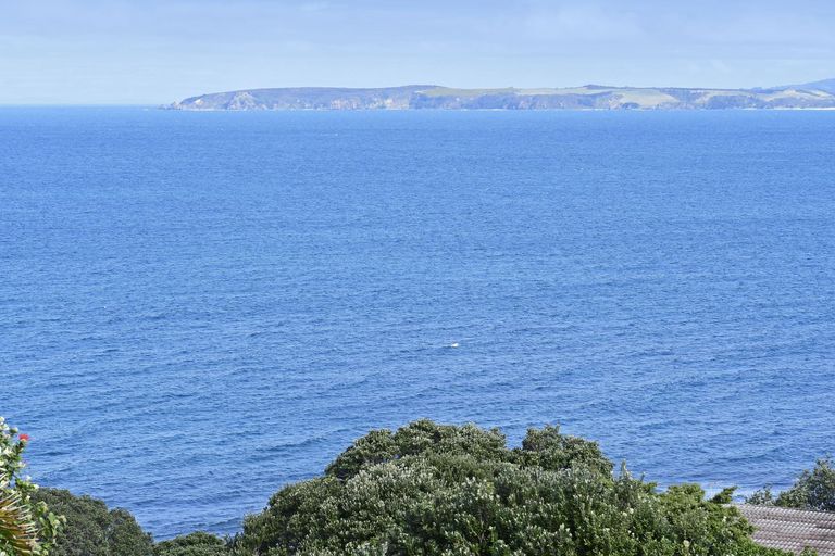 Photo of property in 9 Wonderview Road, Leigh, 0985