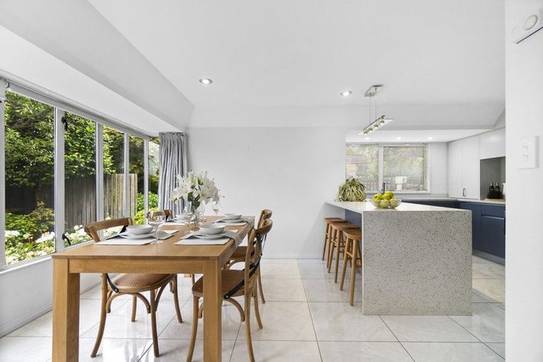 Photo of property in 95 Clyde Road, Ilam, Christchurch, 8041