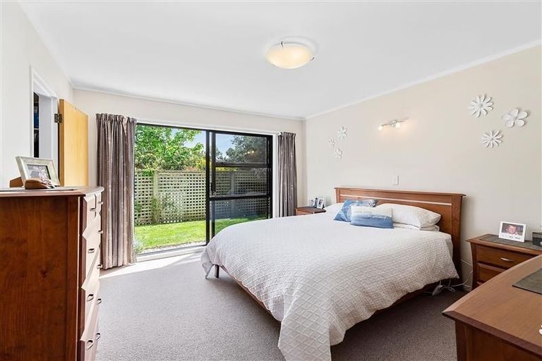 Photo of property in 32b Sailmaker Close, Whitby, Porirua, 5024