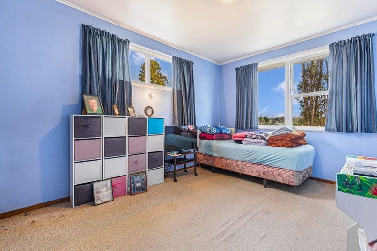 Photo of property in 18 Lilburn Crescent, Massey, Auckland, 0614