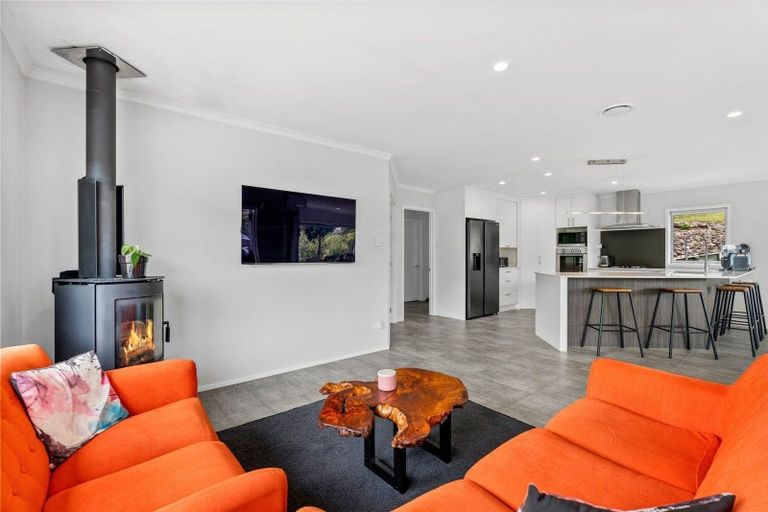 Photo of property in 12 Catherin Servant Close, Maunu, Whangarei, 0110