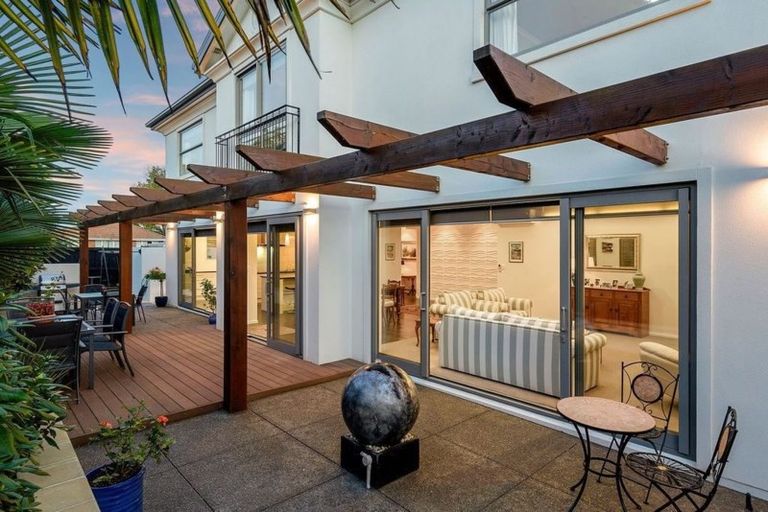 Photo of property in 379b Papanui Road, Strowan, Christchurch, 8052