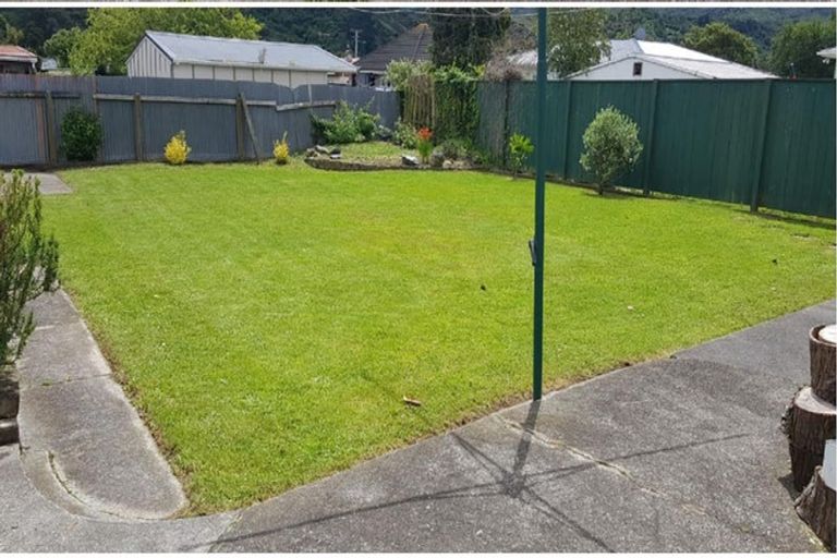 Photo of property in 51 Frederick Street, Wainuiomata, Lower Hutt, 5014