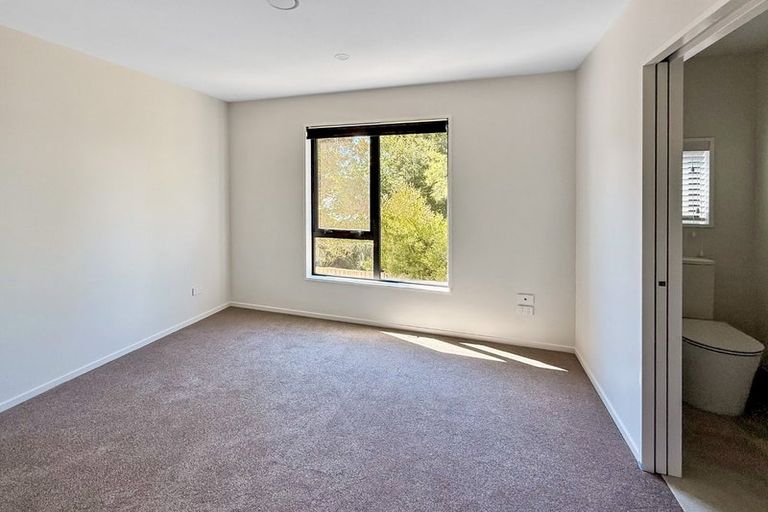 Photo of property in 2/34 Peer Street, Upper Riccarton, Christchurch, 8041