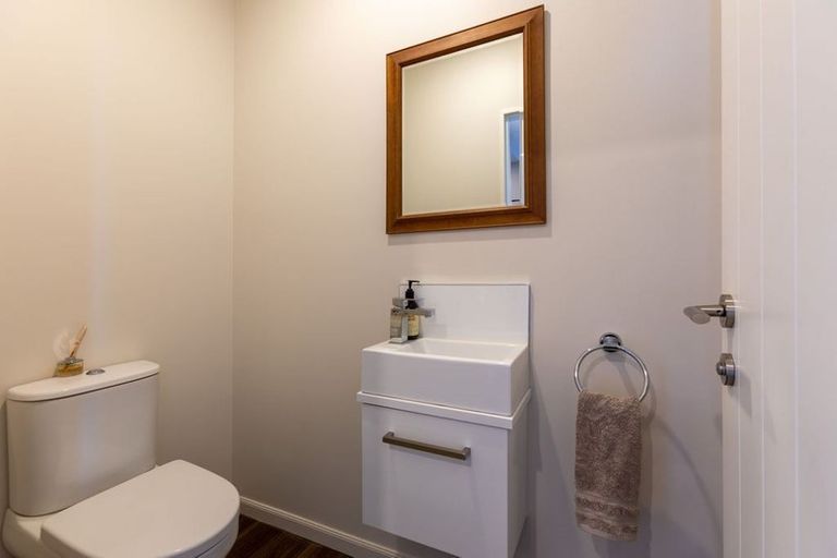 Photo of property in 6 Mappleton Avenue, Burnside, Christchurch, 8053