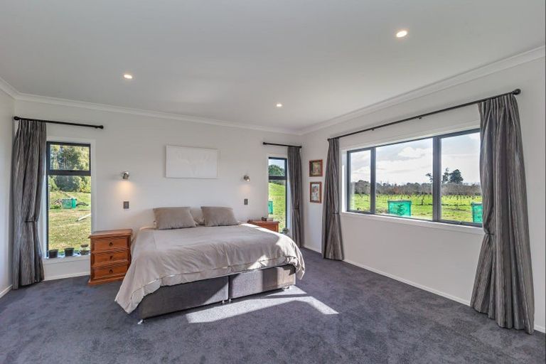 Photo of property in 947 Koputaroa Road, Koputaroa, Levin, 5575