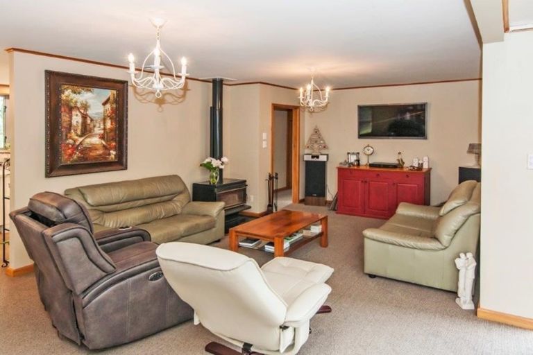 Photo of property in 127 Selwyn Lake Road, Leeston, 7683