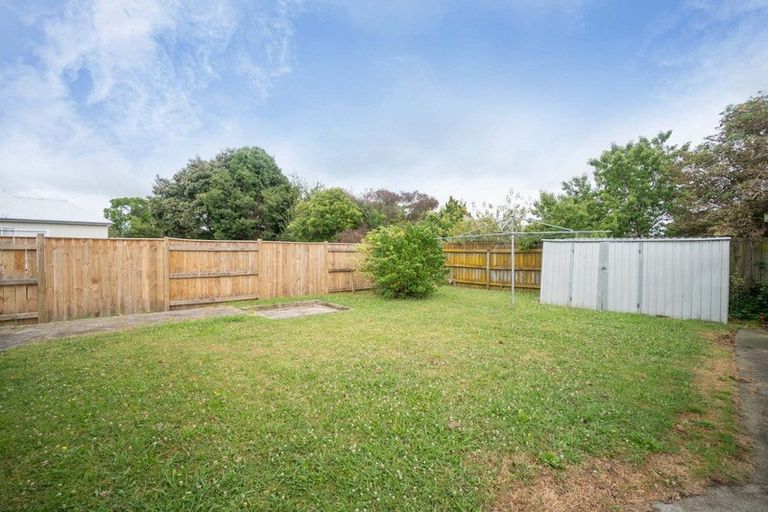 Photo of property in 6 Rangiora Avenue, Roslyn, Palmerston North, 4414