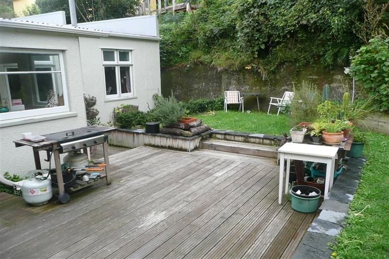 Photo of property in 58a Norway Street, Aro Valley, Wellington, 6012