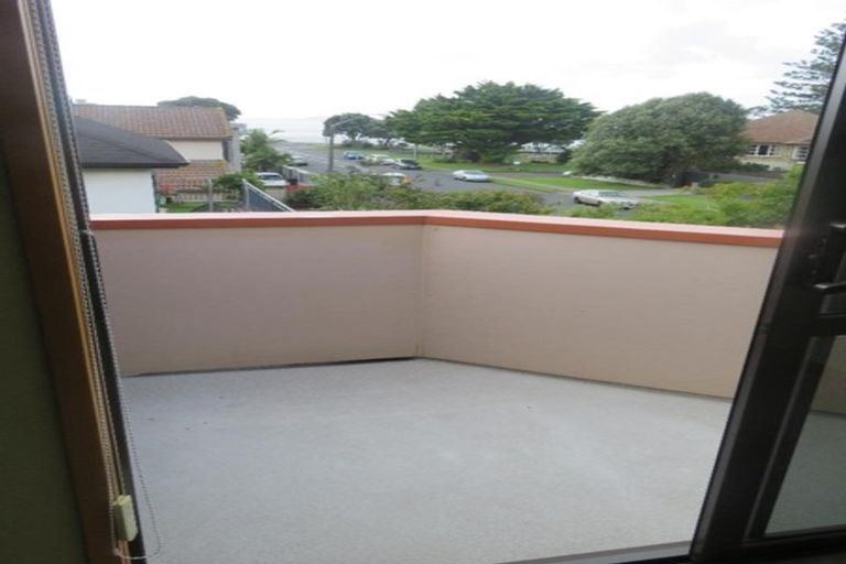 Photo of property in 17 Hostel Access Road, Eastern Beach, Auckland, 2012