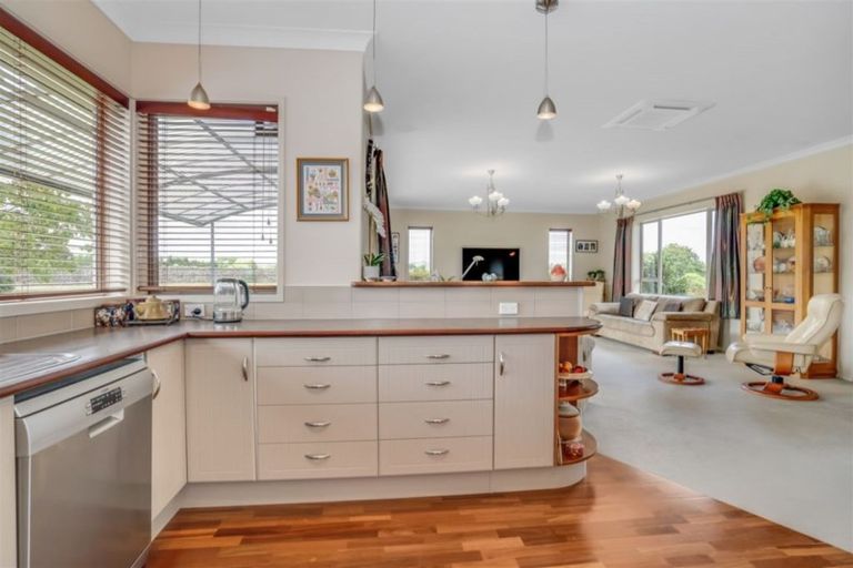Photo of property in 52 William Hawken Lane, Maungatapere, Whangarei, 0179