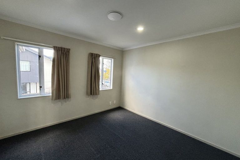Photo of property in 135 Waltham Road, Sydenham, Christchurch, 8023