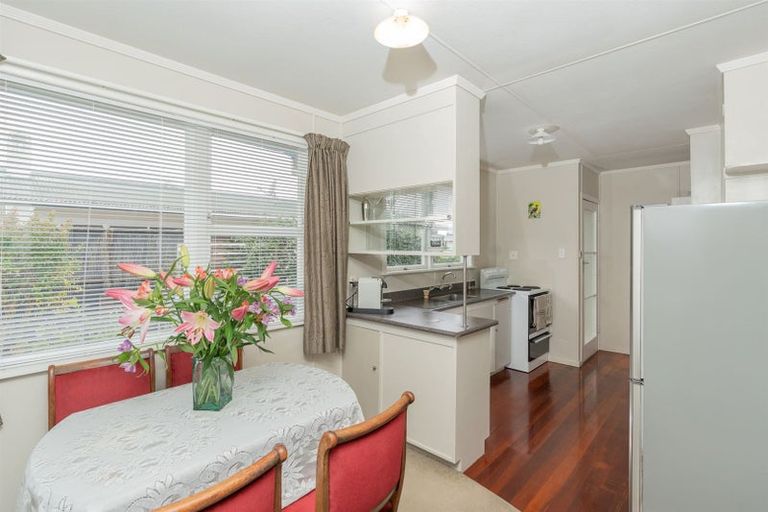 Photo of property in 10 Katherine Place, Melville, Hamilton, 3206