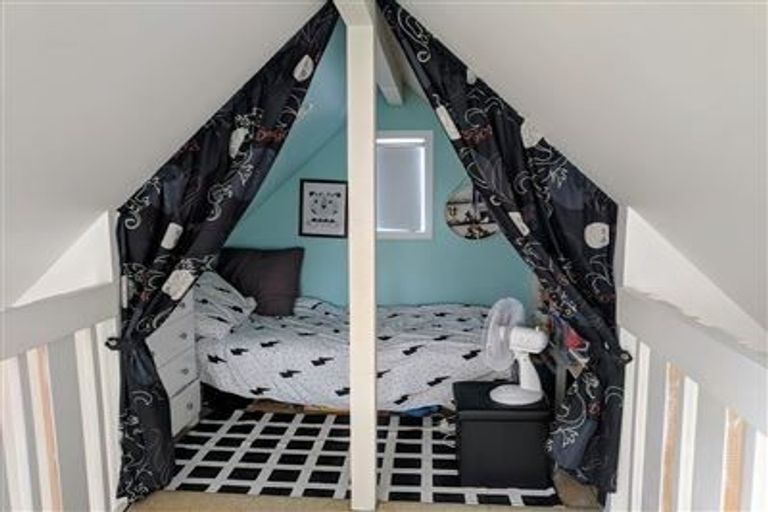 Photo of property in 65a Kia Ora Road, Beach Haven, Auckland, 0626