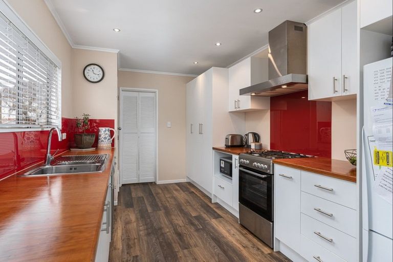 Photo of property in 32 Colville Street, Masterton, 5810