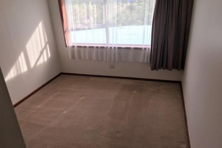 Photo of property in 10 Quiet Street, Te Atatu South, Auckland, 0610