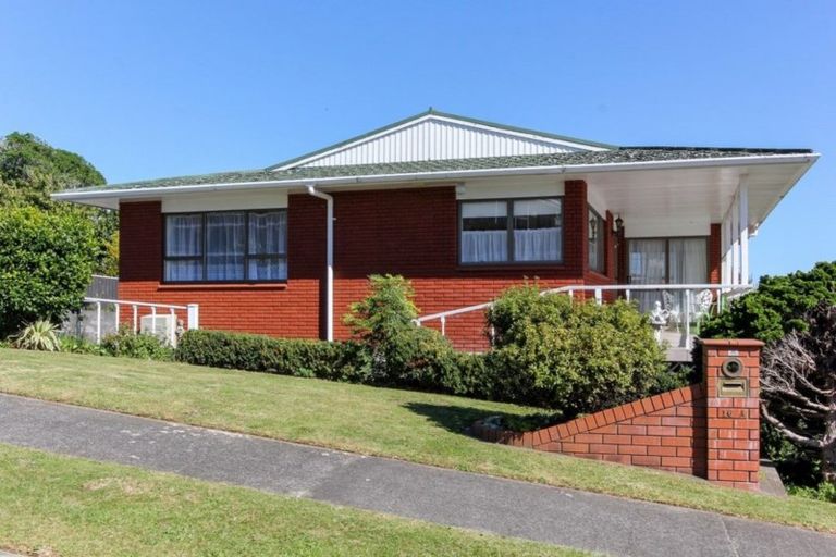 Photo of property in 1/16 Kellyville Heights, Merrilands, New Plymouth, 4312