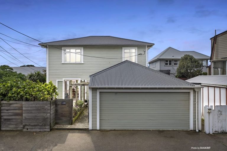 Photo of property in 109 Freyberg Street, Lyall Bay, Wellington, 6022