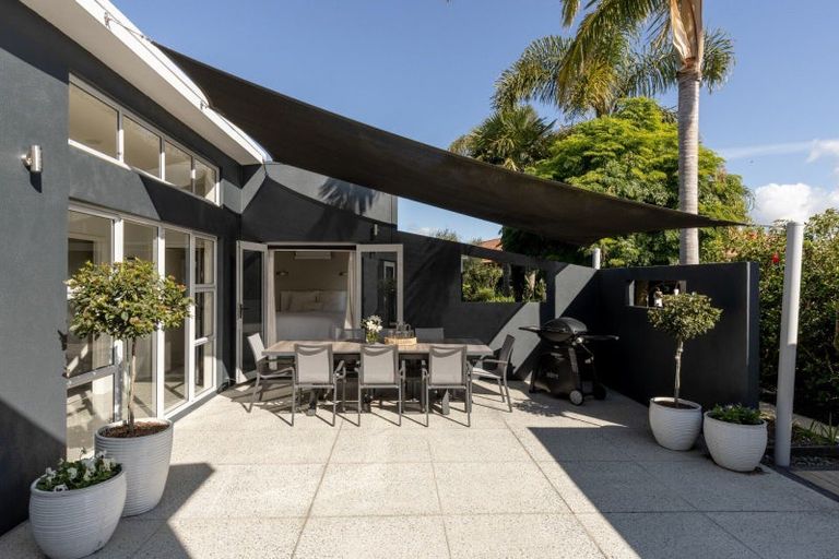 Photo of property in 22 Oriental Parade, Papamoa Beach, Papamoa, 3118