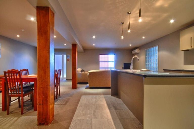 Photo of property in 5/2 Manor Place, Dunedin Central, Dunedin, 9016