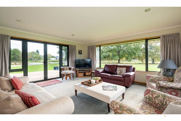 Photo of property in 51 Tancred Street, Geraldine, 7930