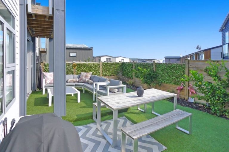 Photo of property in 5 Lockheed Street, Hobsonville, Auckland, 0618