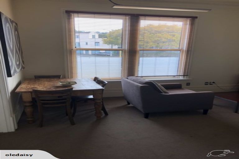 Photo of property in 237 The Terrace, Te Aro, Wellington, 6011