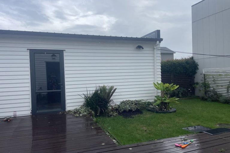 Photo of property in 10 Hopuni Way, Takanini, 2112