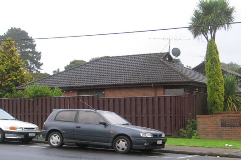 Photo of property in 2/1 Penzance Road, Mairangi Bay, Auckland, 0630
