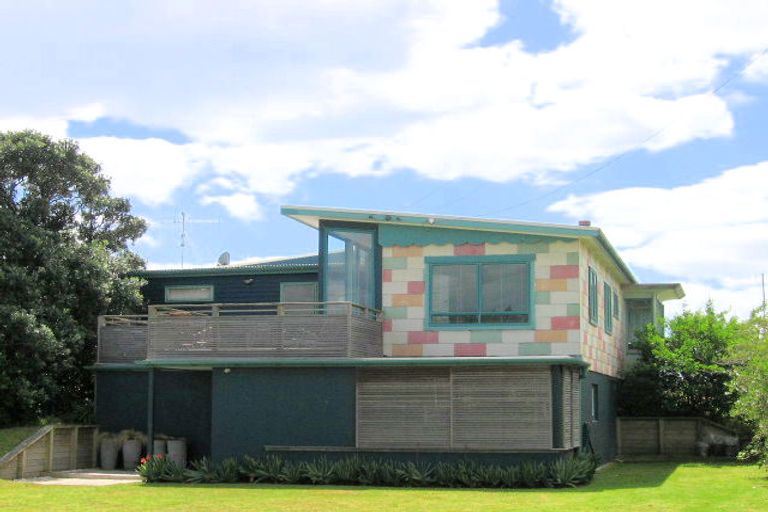 Photo of property in 57 Bway Road, Waihi Beach, 3611