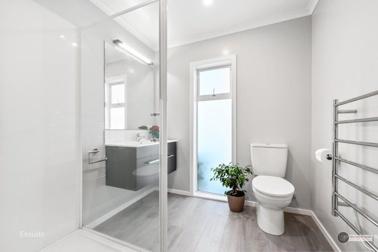 Photo of property in 11 Te Wiremu Lane, Otaki, 5512