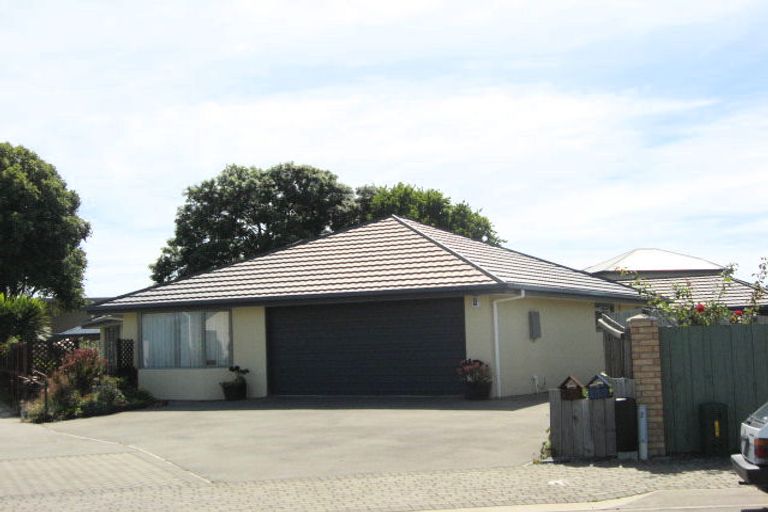 Photo of property in 32 Parade Court, Addington, Christchurch, 8024