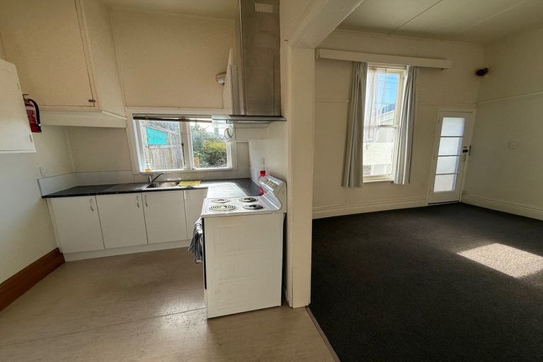 Photo of property in 92a-c Park Road, Miramar, Wellington, 6022