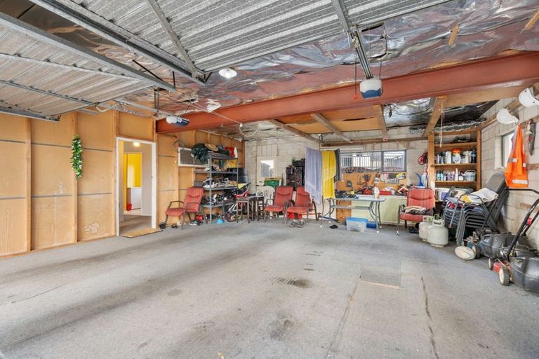 Photo of property in 30 Leven Street, South Hill, Oamaru, 9400