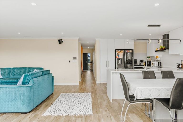 Photo of property in 34 Tangaroa Place, Poike, Tauranga, 3112