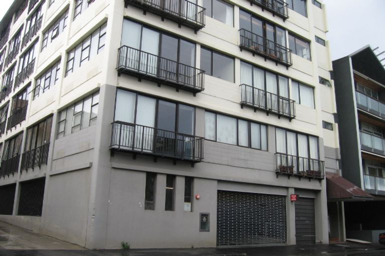Photo of property in Augustus House Apartments, 4b/15 Augustus Terrace, Parnell, Auckland, 1052