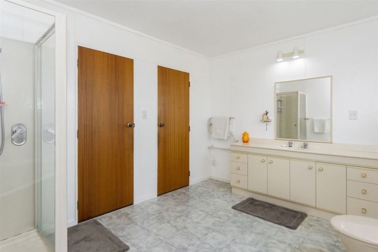 Photo of property in 5b Sutherland Avenue, Mount Maunganui, 3116