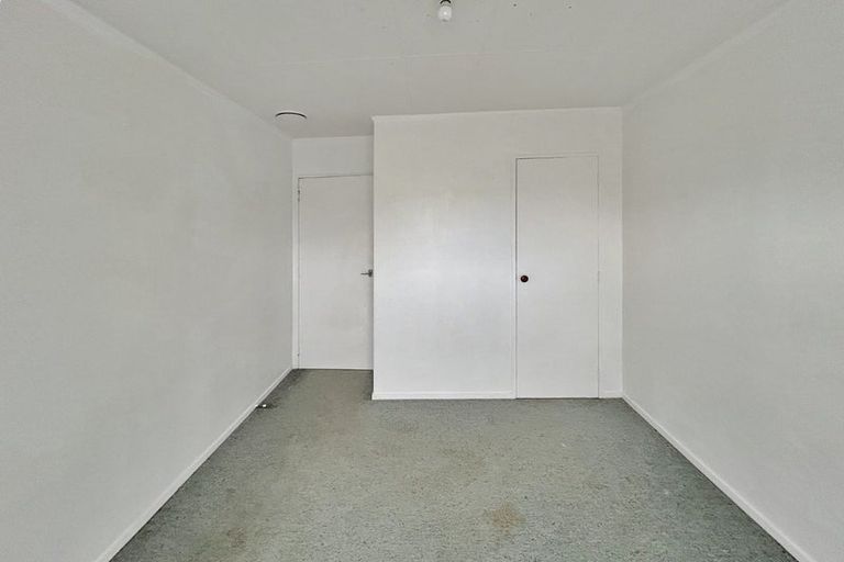 Photo of property in 65 Meadowvale Drive, Levin, 5510