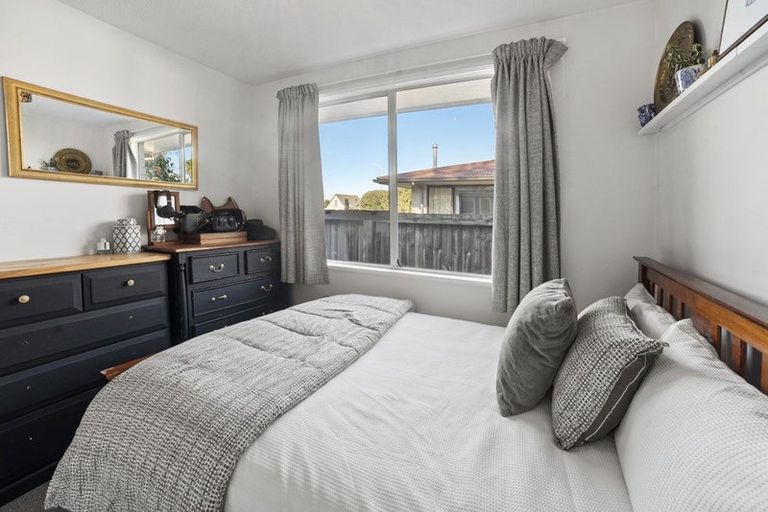 Photo of property in 1/649 Main North Road, Belfast, Christchurch, 8051