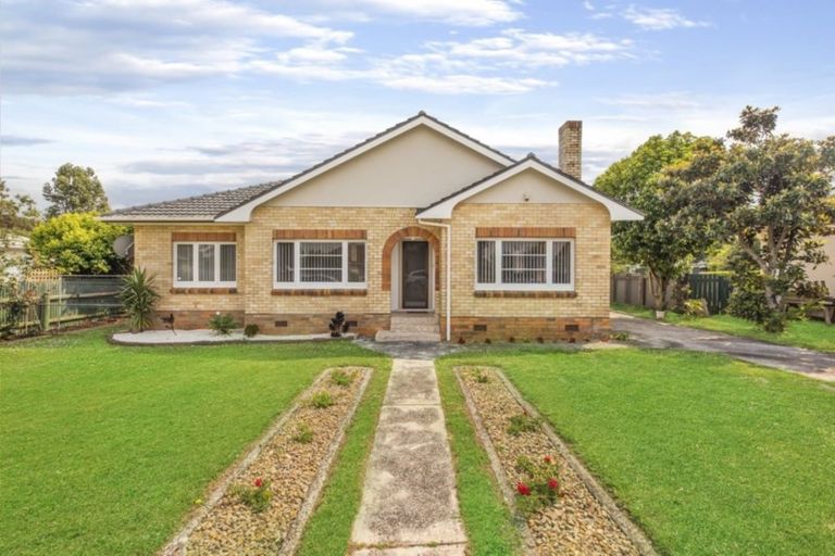 Photo of property in 2 Gibson Road, Tuakau, 2121