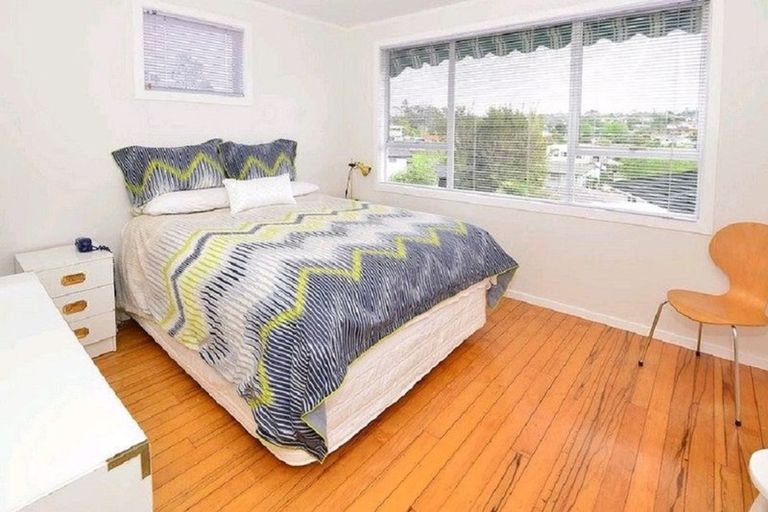 Photo of property in 38 Alexander Avenue, Torbay, Auckland, 0630